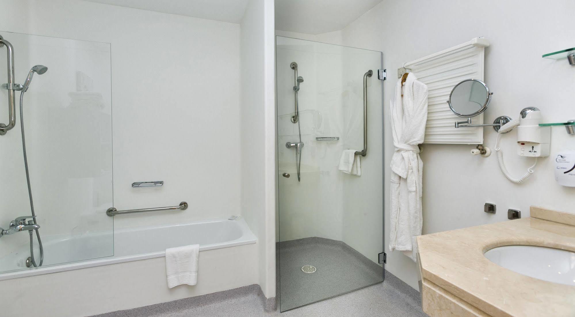 Aldea Health Resort - Adults Only Marbella Bagian luar foto