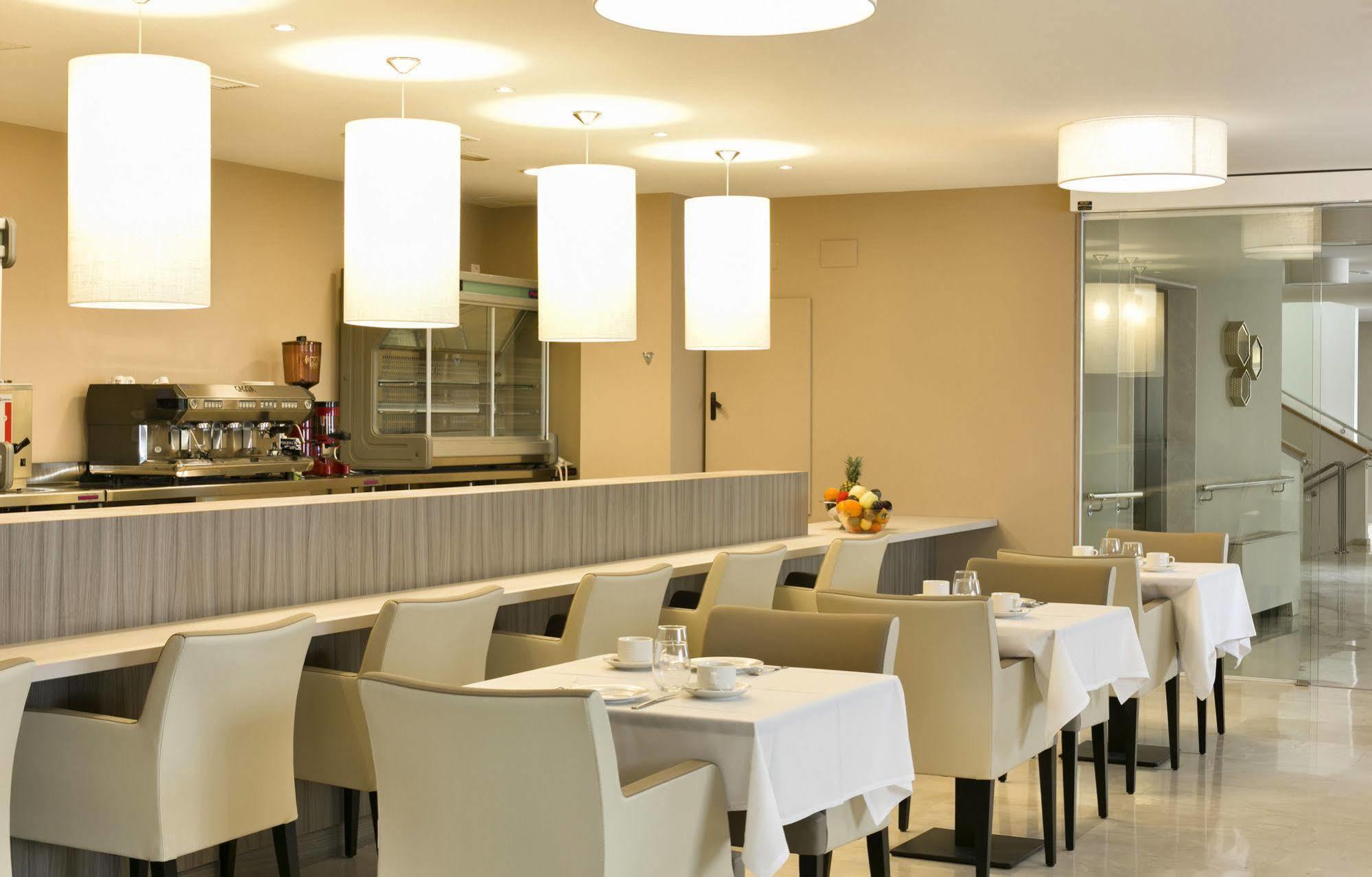 Aldea Health Resort - Adults Only Marbella Bagian luar foto